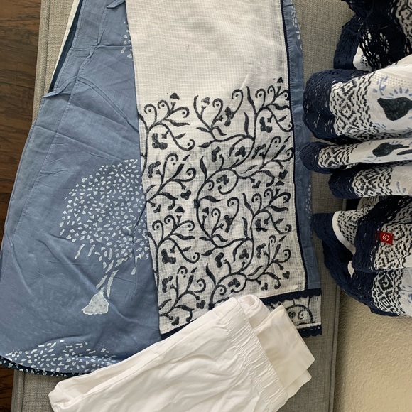 Biba from India - Kurta/ Dress - Picture 3 of 11